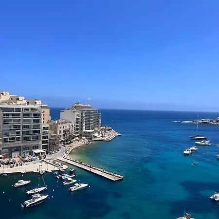 Seafront Duplex Penthouse *